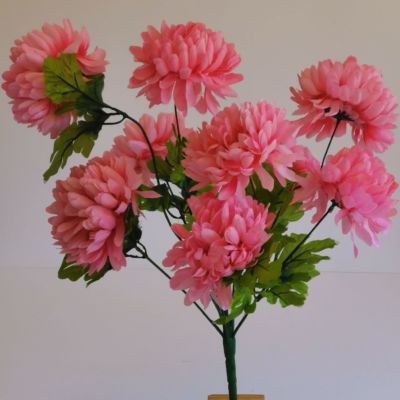 Large bunch pink Mums